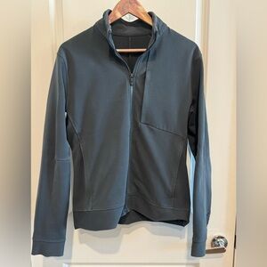 SOLD!  Lululemon Sojourn Warpstreme Jacket Grey